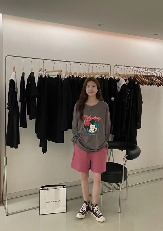 New in early summer! [buyer Yan Xuan have u] Korean fashion Mickey print sunscreen shirt z0070# Cl