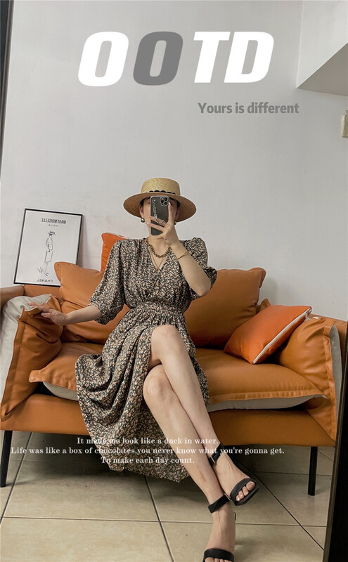 [Sanshun] V-neck floral lady dress 6623# L