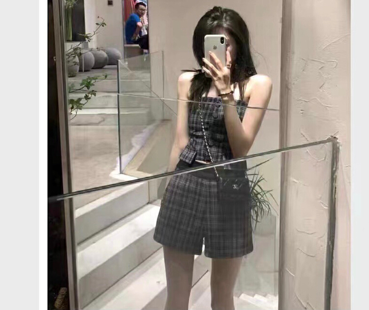 New in early summer! [wgwe] salt cool Spice Girl Plaid Top + casual fashion age reducing Shorts Set 1135# PCZ
