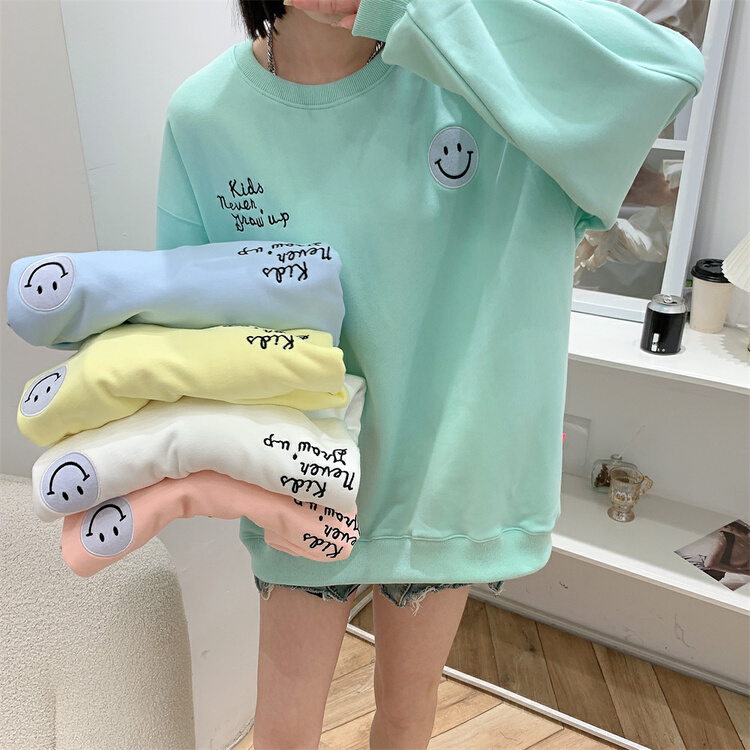 New year in early spring! [G +] letter smiley face embroidery Korean long sleeve T-shirt 21021# WTT