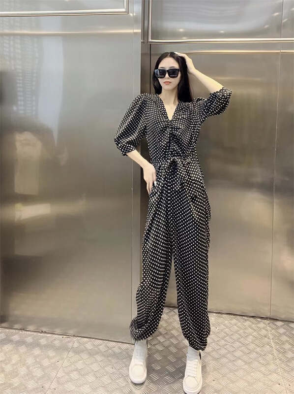 New in early summer! [nm. Girl] Korean style slim wave point Jumpsuit 20018# JJ