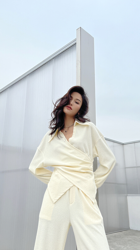 New year in early spring! [context sense] simple and versatile small shirt + elastic waist comfortable casual pants two-piece suit mnc960# CLS