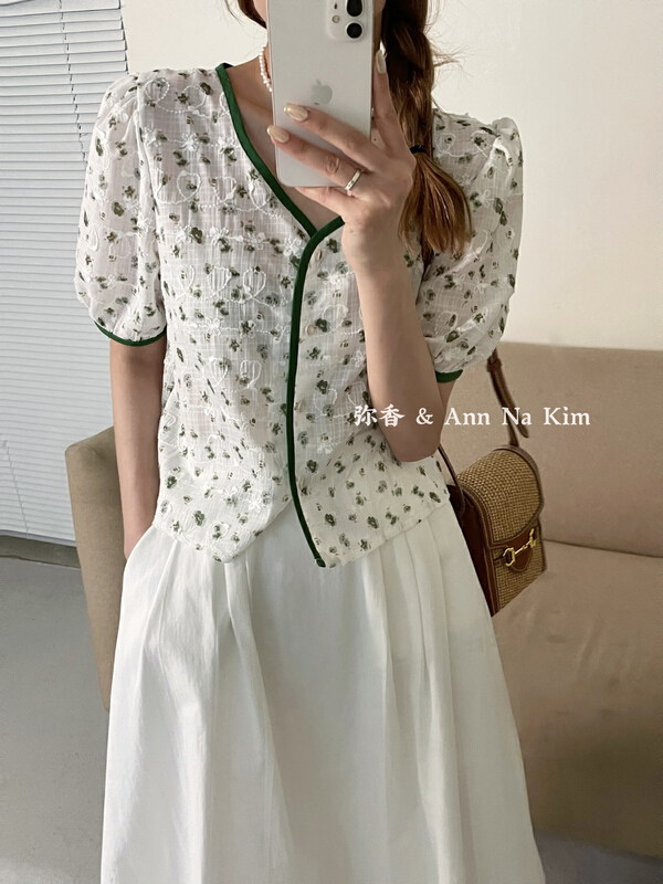 goods in stock! New in early summer! [Mi Xiang] fashion floral versatile blouse 5286# hjy