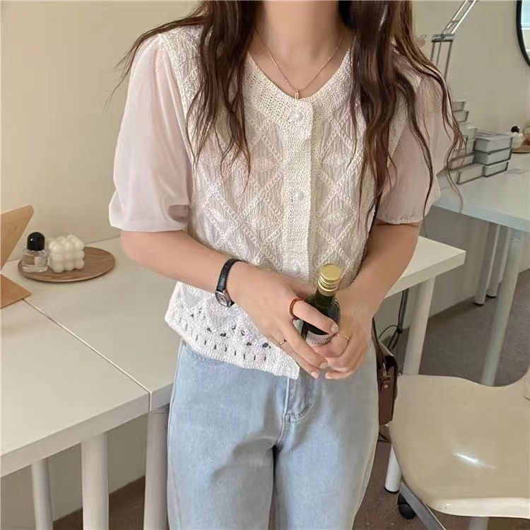 New in early summer! [the nice] French Vintage hook flower pearl button blouse 00235# hjy