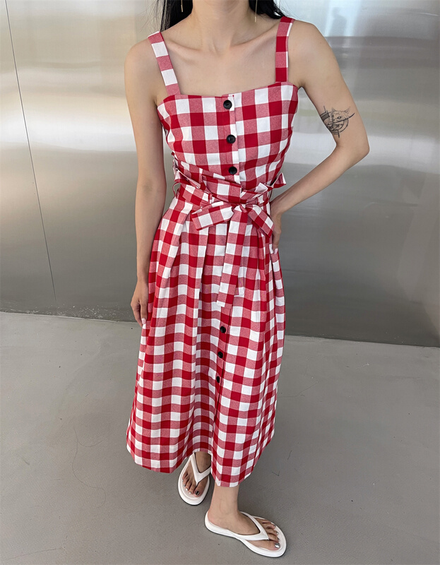 [D2] Korean style fashionable Plaid Vest + slim and long lace up skirt suit 2206157# CSX