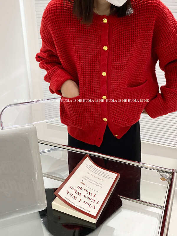 [hot Huola is me] slim and comfortable button Korean warm sweater 8460# cqw