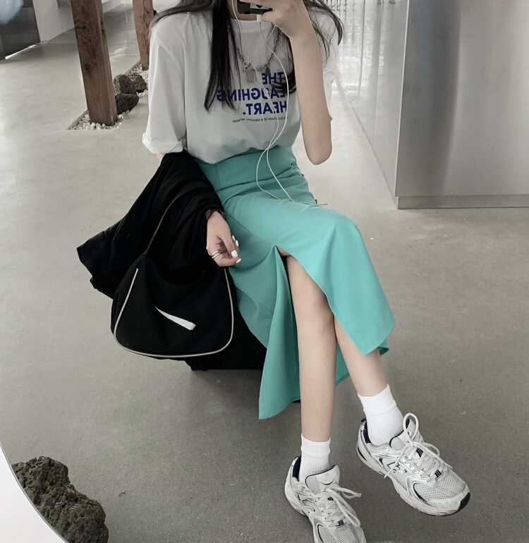 [timely rain] Korean style ins design sense printed letters loose and versatile short sleeved T-shirt (short sleeved only) 40520# WPL