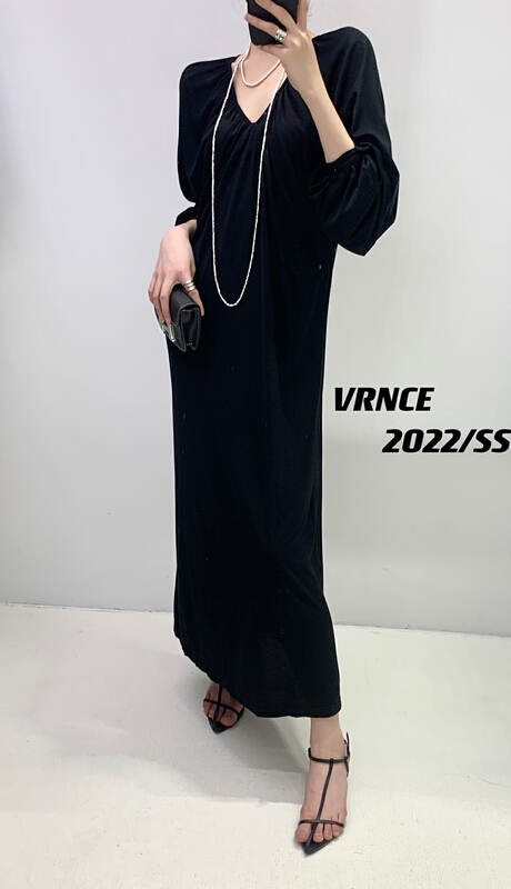 New in early summer! [Vince] premium brand minimalist V-neck slim dress 1879# XYJ