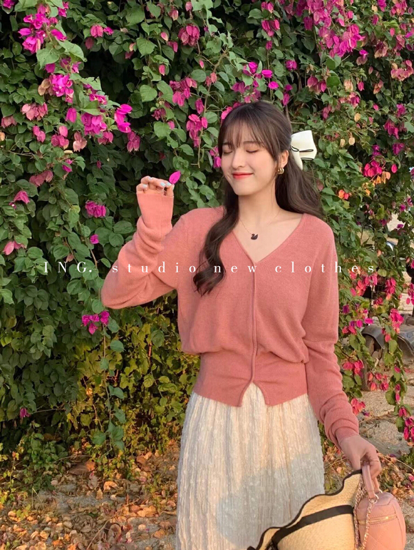 goods in stock! New year in early spring! [ing] simple and versatile slim V-Neck Sweater w3430# ZSY