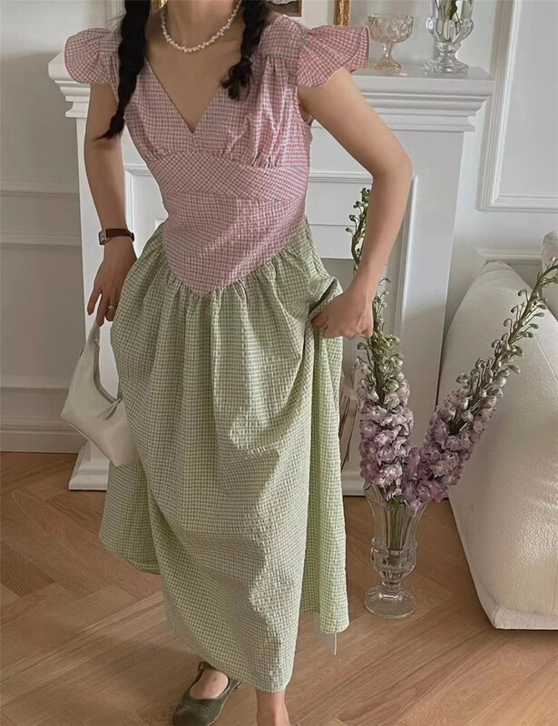 [Han C family] Korean V-neck Plaid stitched dress 9461# PCZ