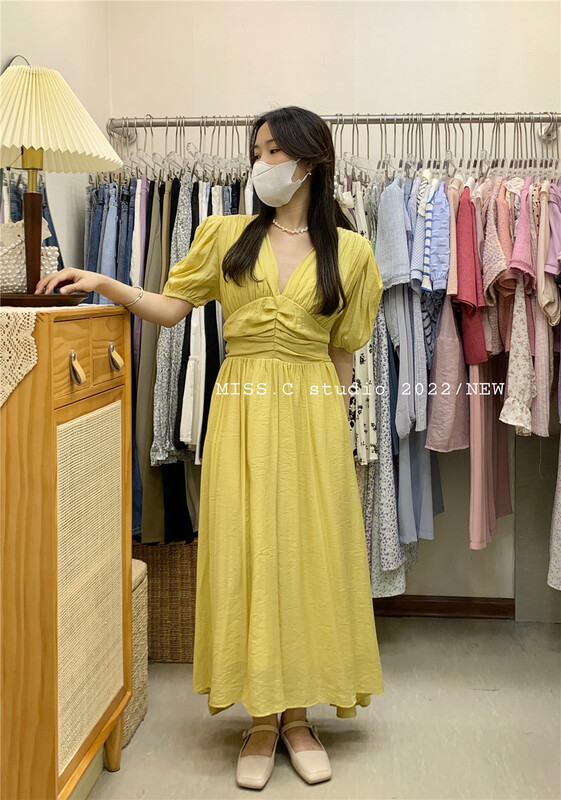 New in early summer! [miss. C studio] French style V-neck bubble sleeve Pleated Dress ys2-8015# zxx