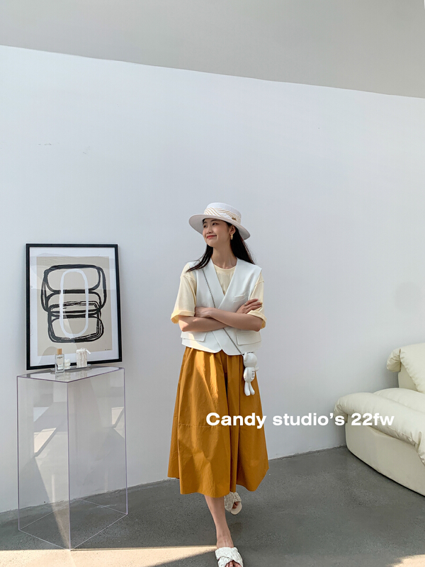 [candy] Korean cartoon short sleeved T-shirt + two-piece suit with breasted vest (with bag) 7068# ZSY