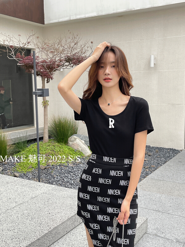 goods in stock! [make Meike] minority back u button versatile slim round neck R letter short sleeve T-shirt 5916# XJ