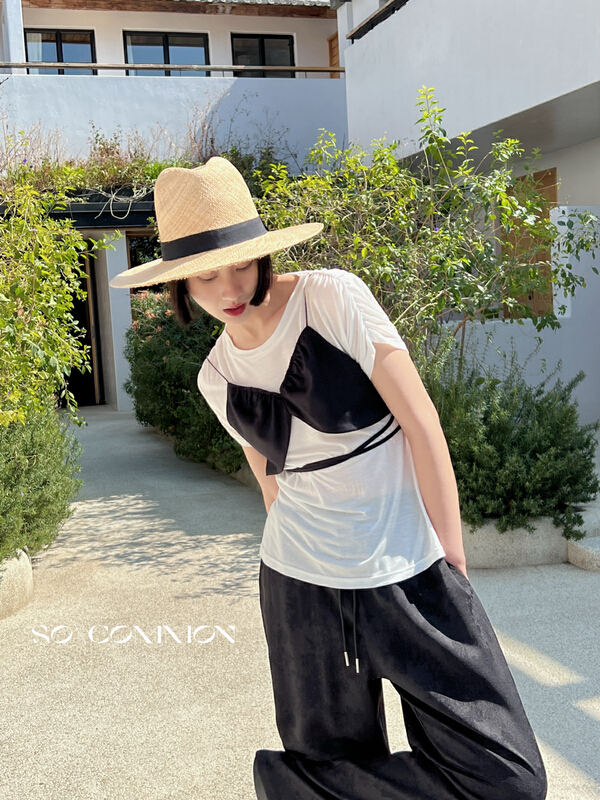 Original price 84.60! New in early summer! [so common] sexy suspender Vest + simple solid color T-shirt set (new in early summer!) 62287#  XYJ