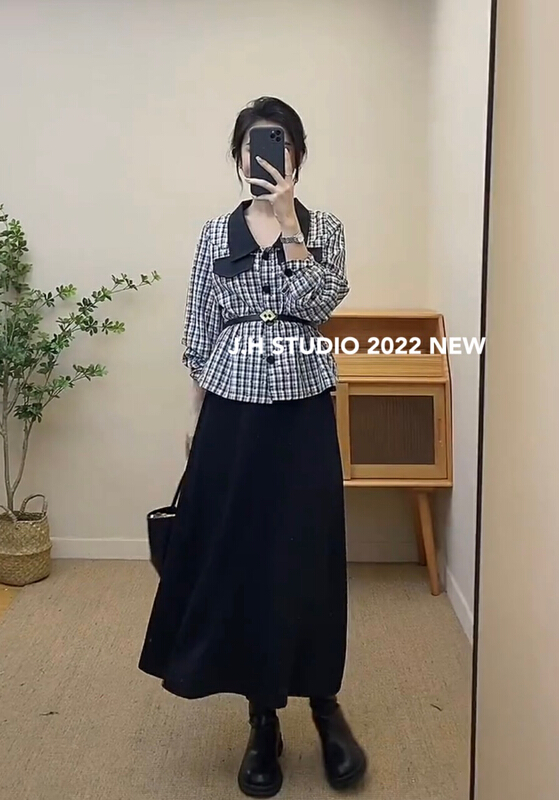 New year in early spring! [JH] net red contrast Plaid Top + solid color skirt suit (with belt) (suit only) 40952# hjy