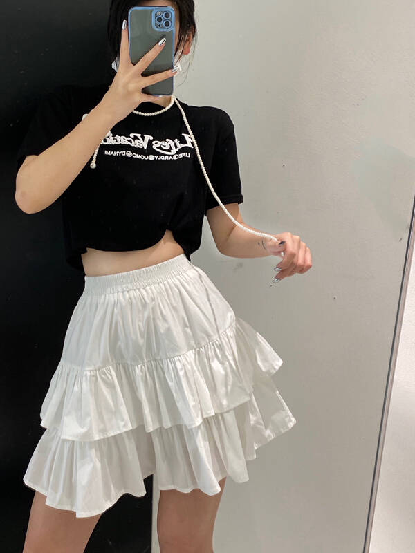 New in early summer! [kashefei] Korean alphabet embroidered short sleeved T-shirt (with flowers) (only selling tops) 97-2# ozq