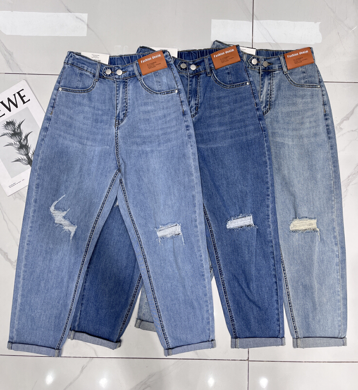 [en Xi'er] Korean version of Harlan hole jeans eb2103# L