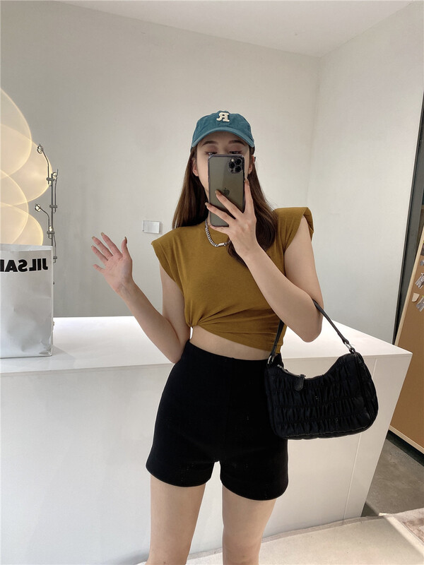 goods in stock! New year in early spring! [modern 197] Korean simple clean color vest 5333# zyh