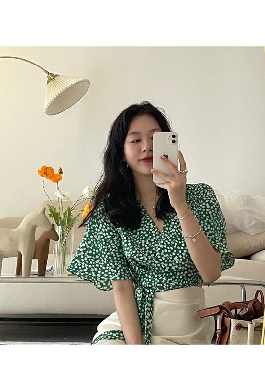[millet +] sweet V-neck strap short chiffon shirt 071# WPL
