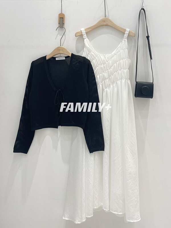 [family +] Korean irregular pleated suspender dress + ice cut-out sunscreen open suit 335# ozq