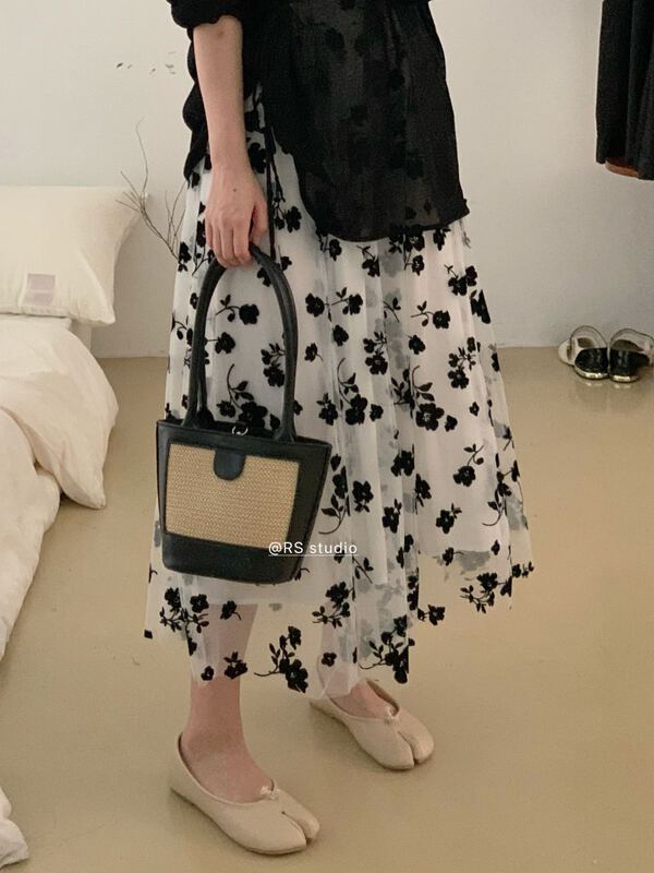 New in early summer! [RS] lady flower flocking skirt rs1386# XYY