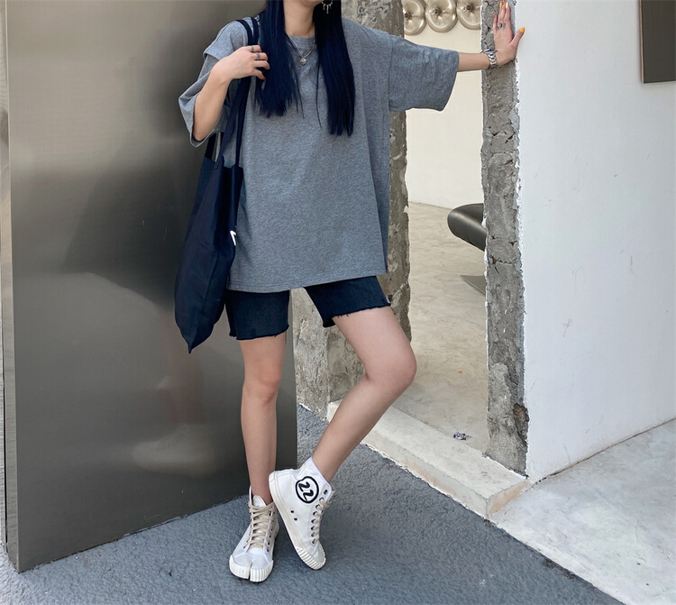 New year in early spring! [L31 # loose square sleeve] T-shirt