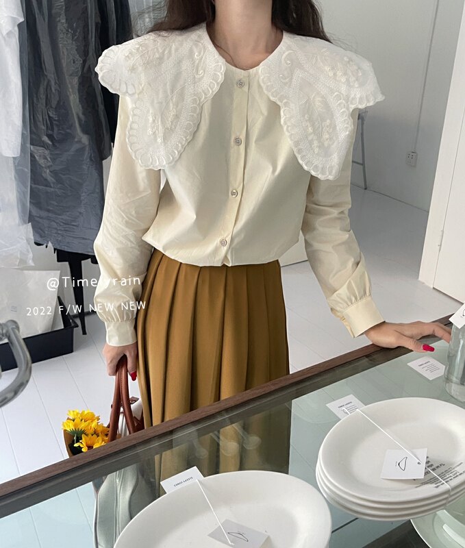 New year in early spring! [timely rain] Han Feng retro sweet lace doll neck loose shirt (only shirts) 07895# jhy