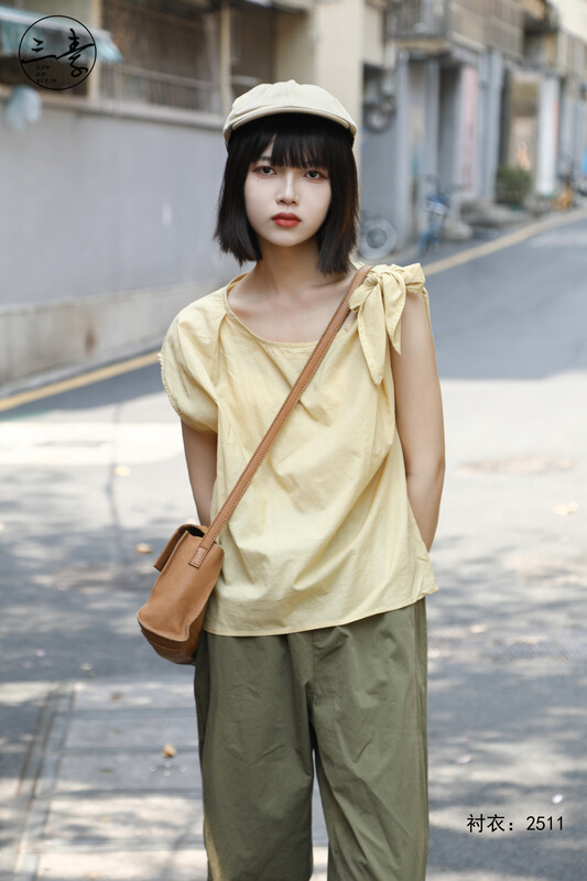 [original of three plain clothes] literary and artistic versatile small shirt 2511