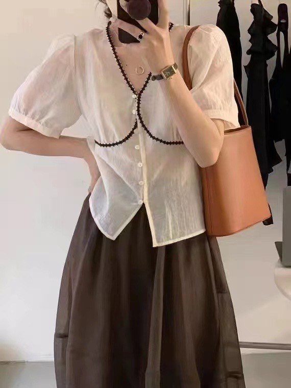 [Susan] contrast foreign style V-neck shirt 18153# LSW