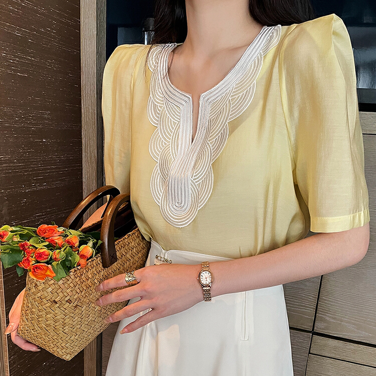 【HANNA含那】氣質百搭U領刺繡拼接顯瘦襯衫  M10033#  XJ