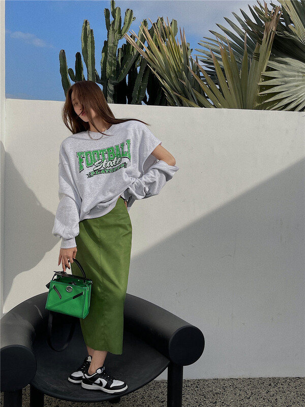 goods in stock! New year in early spring! [x2] Korean versatile fashion solid color skirt 8908# LSL