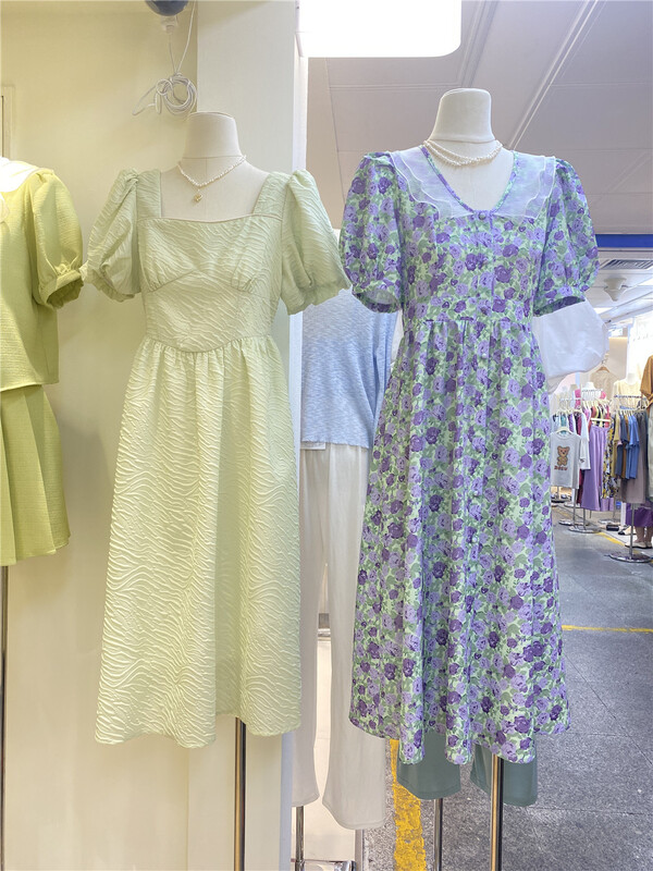[Lulu grace] Korean loose bubble sleeve square neck dress b6282# ZSY