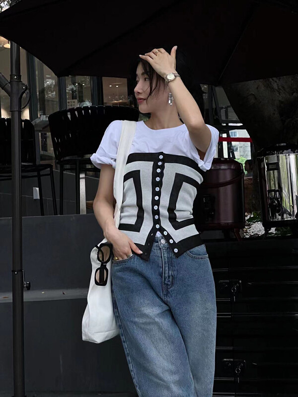 goods in stock! New in early summer! [all in] striped Strapless color matching vest / suspender (vest only) 2069# ozq