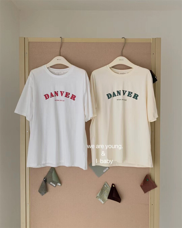 [we are young] Korean alphabet printing fashionable short sleeve T-shirt 005# zxx