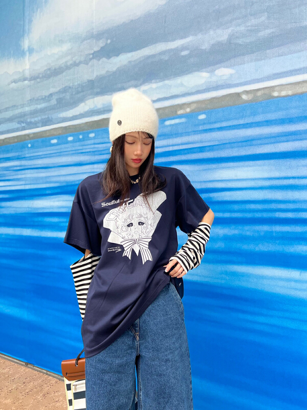 New in early summer! [Nancy] beautiful girl print hollow out stitching stripe fake two piece long sleeve T-shirt q8972# WPL