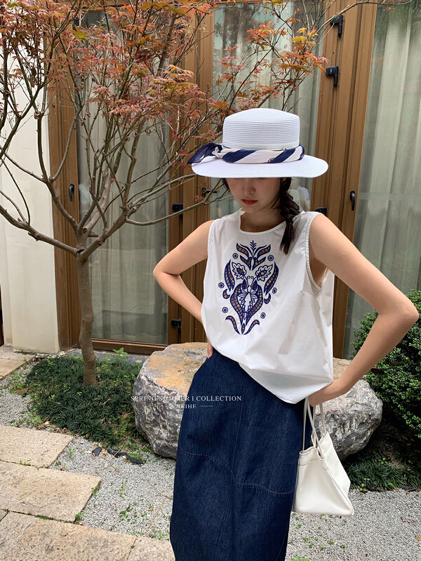 [neihe] crew neck versatile embroidered vest / sling 22271# zxx