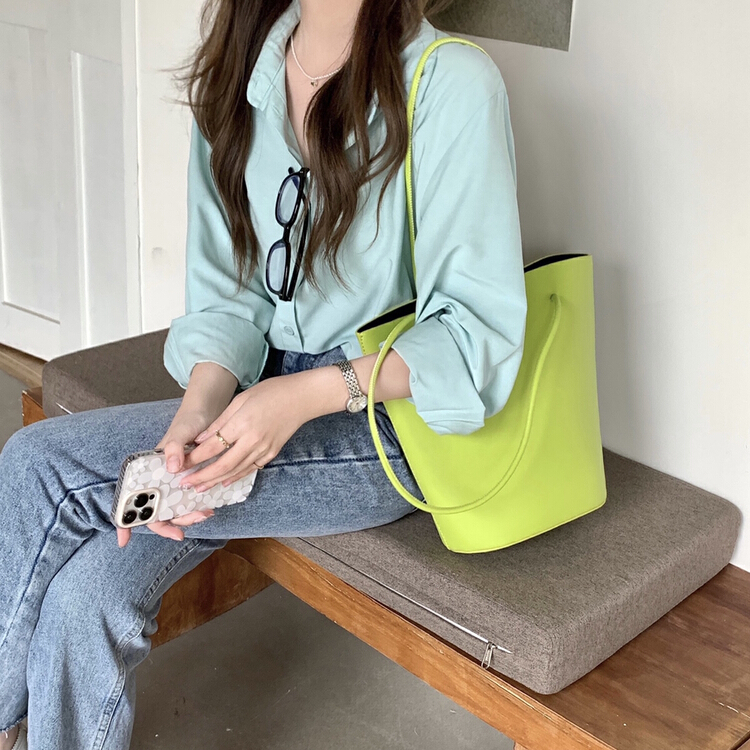 [Mi he] Korean versatile large capacity shoulder bag (with small bag) 2612# lwy