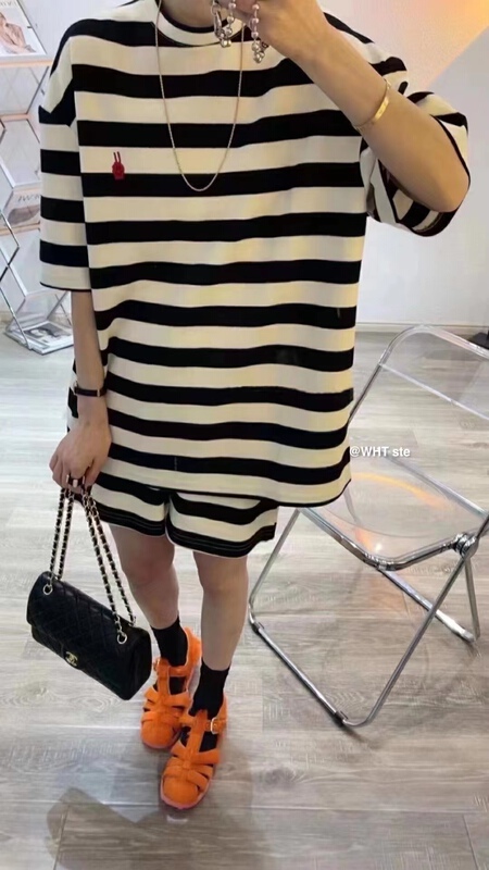 New in early summer! [wht] Korean embroidered stripe short sleeved T-shirt + casual versatile Shorts Set 4039# WTT