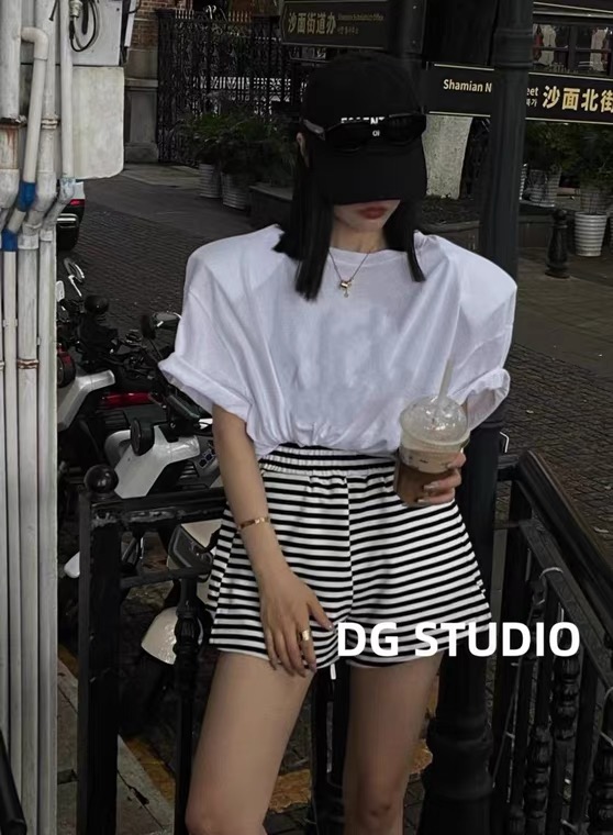 [168 +] Korean stripe high waist casual shorts 2558# WTT