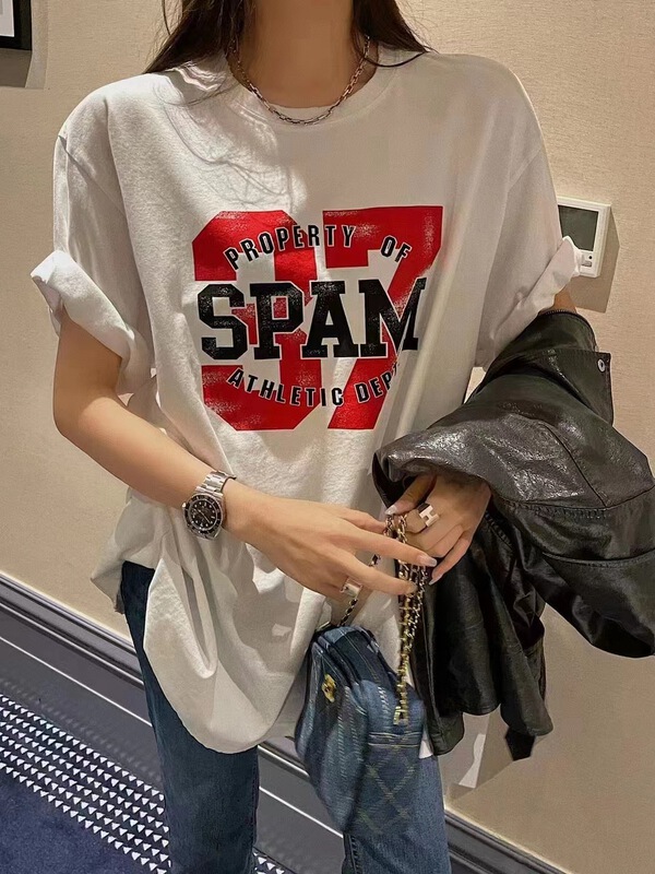 New in early summer! [Tian Tian Jia] Korean loose alphanumeric short sleeved T-shirt (short sleeved only) 8832# WTT