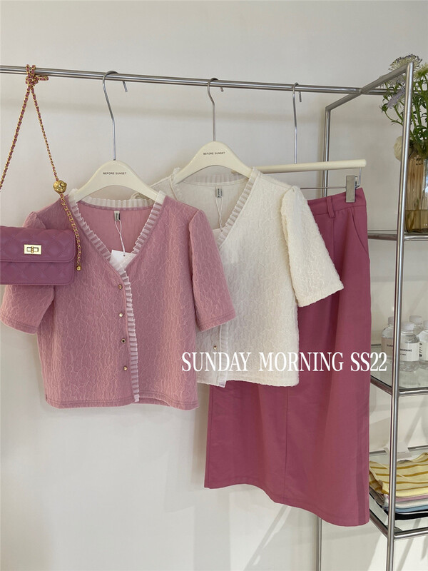 goods in stock! [Sunday morning] xiaoxiangfeng color matching lace short breasted blouse (only selling blouses) ys1-9041# ZSY