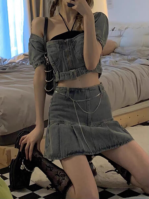 New in early summer! [Huaxi] Korean interior Vest + hot girl denim blouse + fishtail sweet skirt suit (with belt) 8897# PCZ