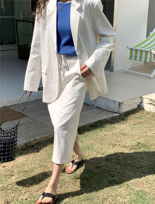 New year in early spring! [new post] clean version temperament advanced sense split skirt (only selling skirt) 7761# cqw