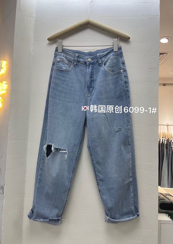 [- 5kg] irregular straight baggy jeans (with silk scarf) 6099# ll