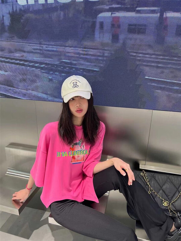 New year in early spring! [big C studio] design sense irregular print short sleeve T-shirt 1719# PCZ