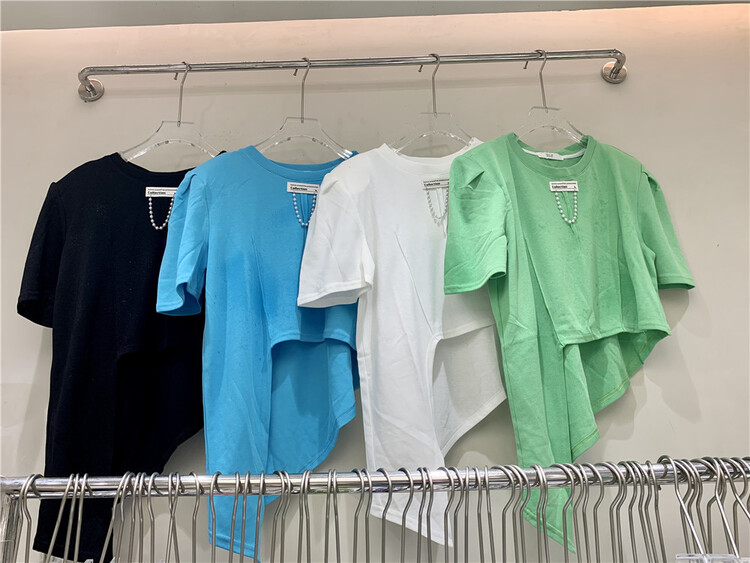 New in early summer! [tab CP] Korean style design irregular label short sleeve T-shirt (with chain) 7929# CSX