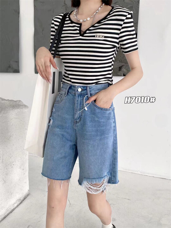 [e-ant] perforated high waist comfortable denim shorts 7010# ll