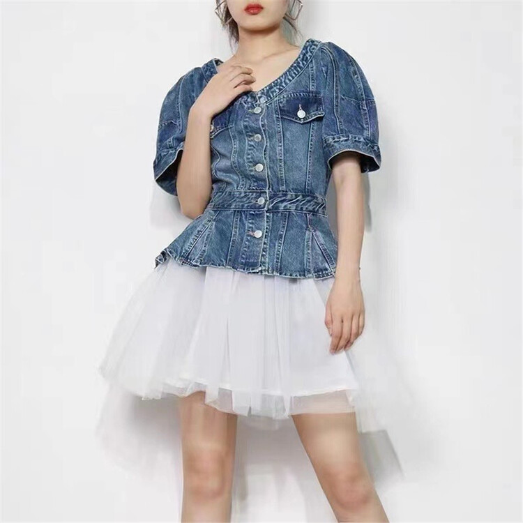 【怡尚服飾】圓領排扣氣質牛仔小衫  G9305#  JJ