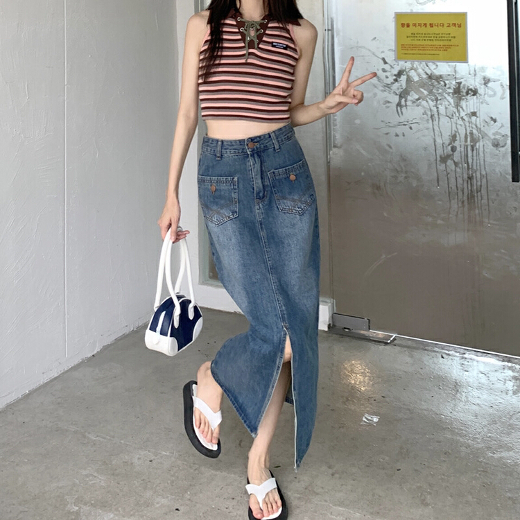 [timely rain] Korean style Hong Kong style retro high waist versatile design sense pocket split thin A-line denim skirt 52185# WPL