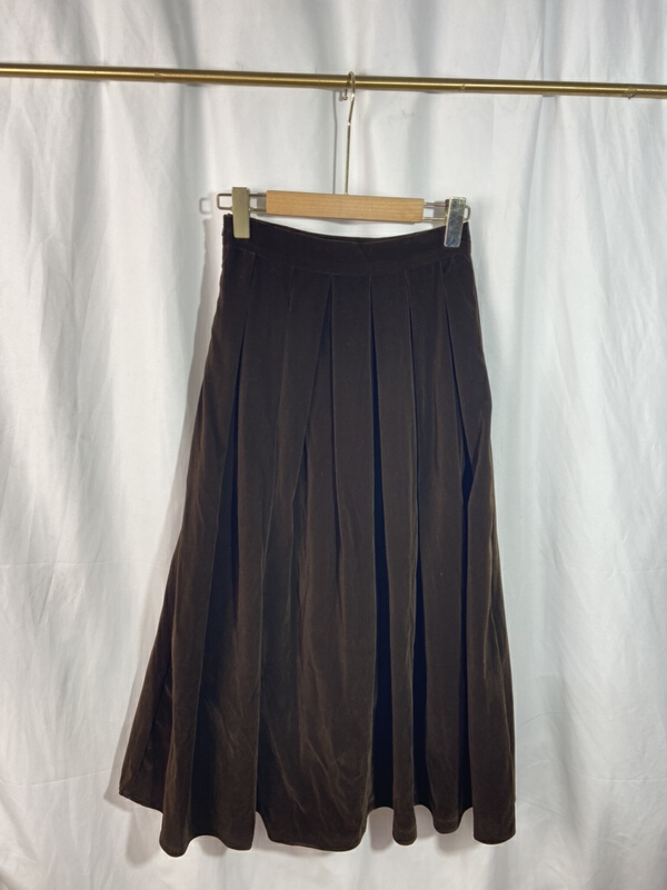 New in early summer! [Yi show shop] high waist simple slim skirt 1057# Cl